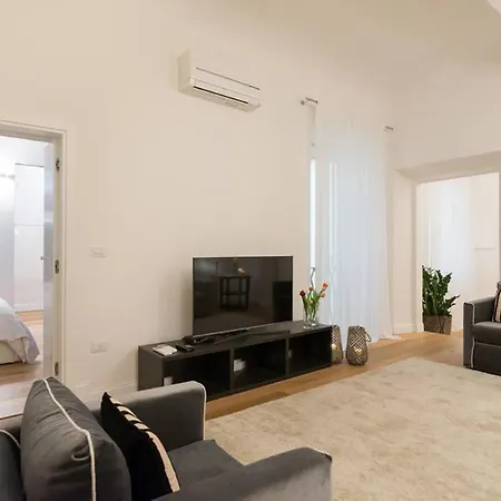 Apartment Tg - One Bedroom Luxury In The Fashion District