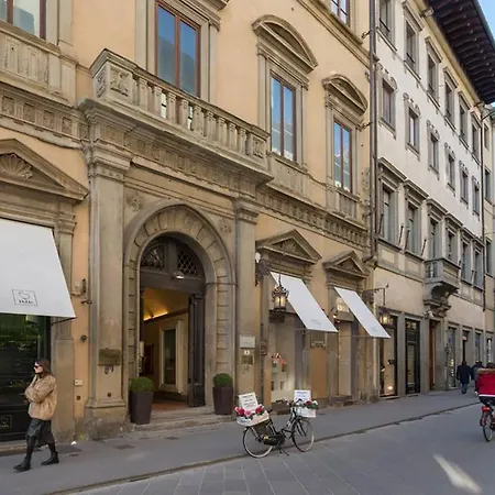 Tg - One Bedroom Luxury In The Fashion District * Florence