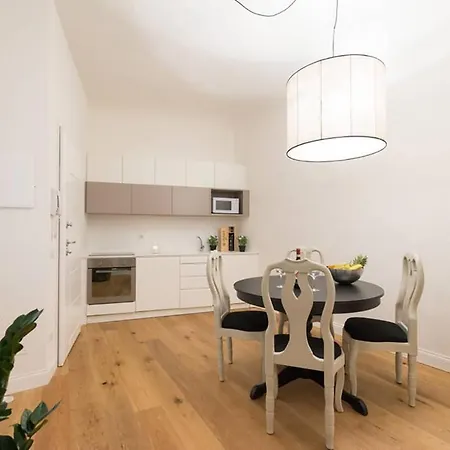 Tg - One Bedroom Luxury In The Fashion District