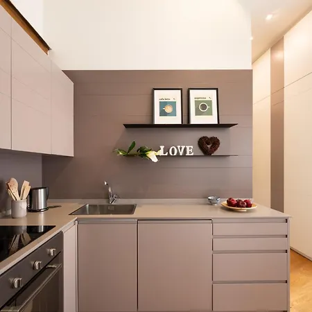 Apartment Tg - One Bedroom Luxury In The Fashion District