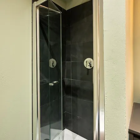 Tg - One Bedroom Luxury In The Fashion District * Florence