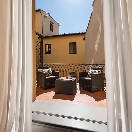 Keys Of Italy - Alpha Beta Gamma - Tornabuoni 5 - Luxury In The Fashion District アパート