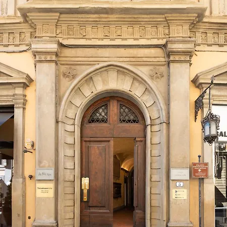 Keys Of Italy - Alpha Beta Gamma - Tornabuoni 5 - Luxury In The Fashion District アパート