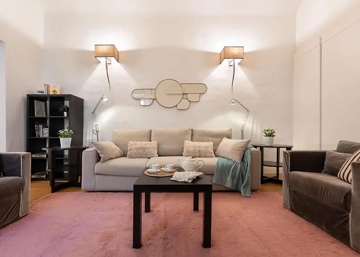 Keys Of Italy - Alpha Beta Gamma - Tornabuoni 5 - Luxury In The Fashion District فلورنس